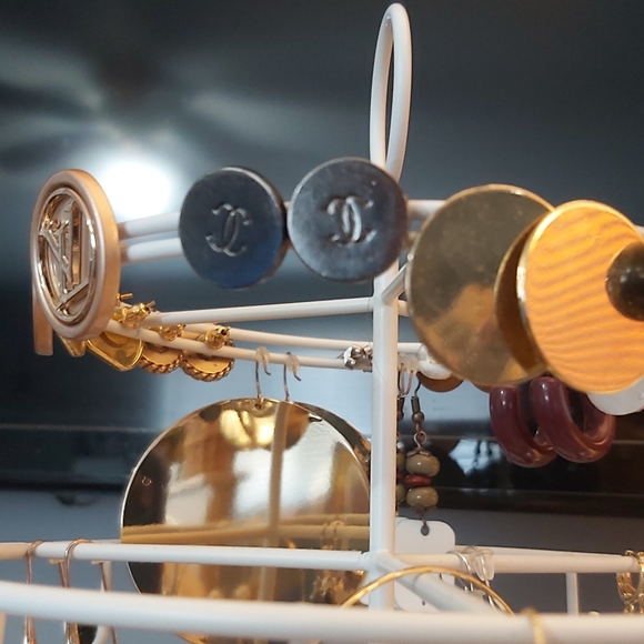 3/$140 CHANEL UPCYCLED EARRINGS ANTIQUE SILVER - Picture 6 of 8